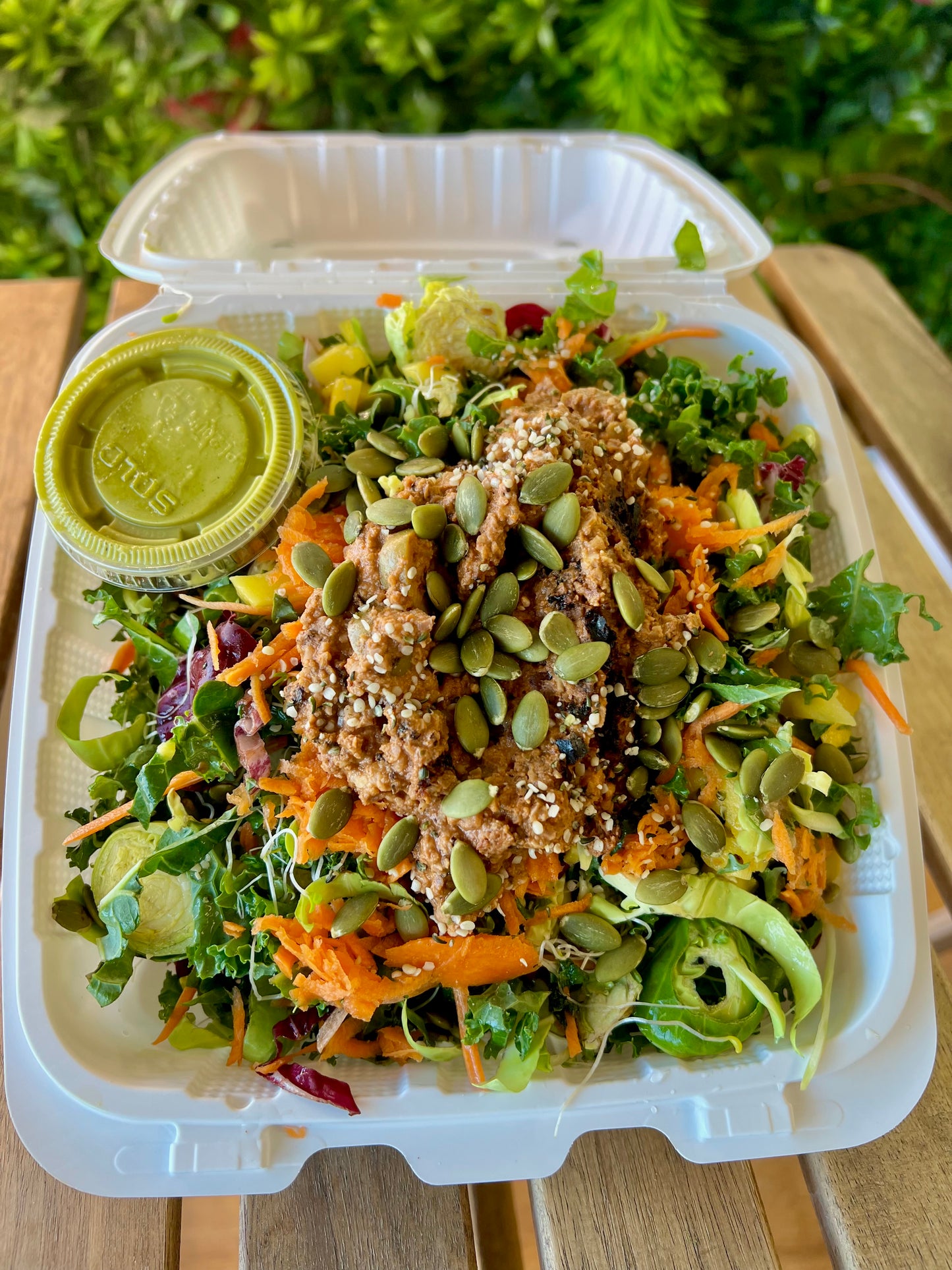 Meet your new go-to plant-based protein: Grounded Walnut Crumbles. Made with just real, whole ingredients — no soy, no gluten, no fake additives. A clean, nutrient-dense alternative to ground meat that cooks, seasons, and satisfies just like the big brands, only better.